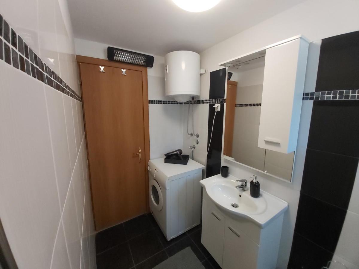 Apartment Jazbina Пула Екстериор снимка
